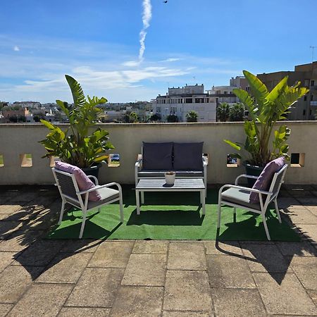 "Elle Home" Attico Panoramico Lecce Luaran gambar