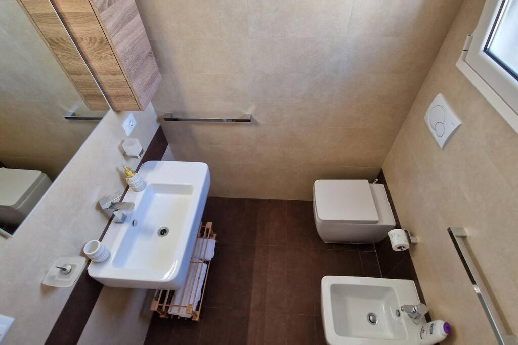 "Elle Home" Attico Panoramico Lecce Luaran gambar