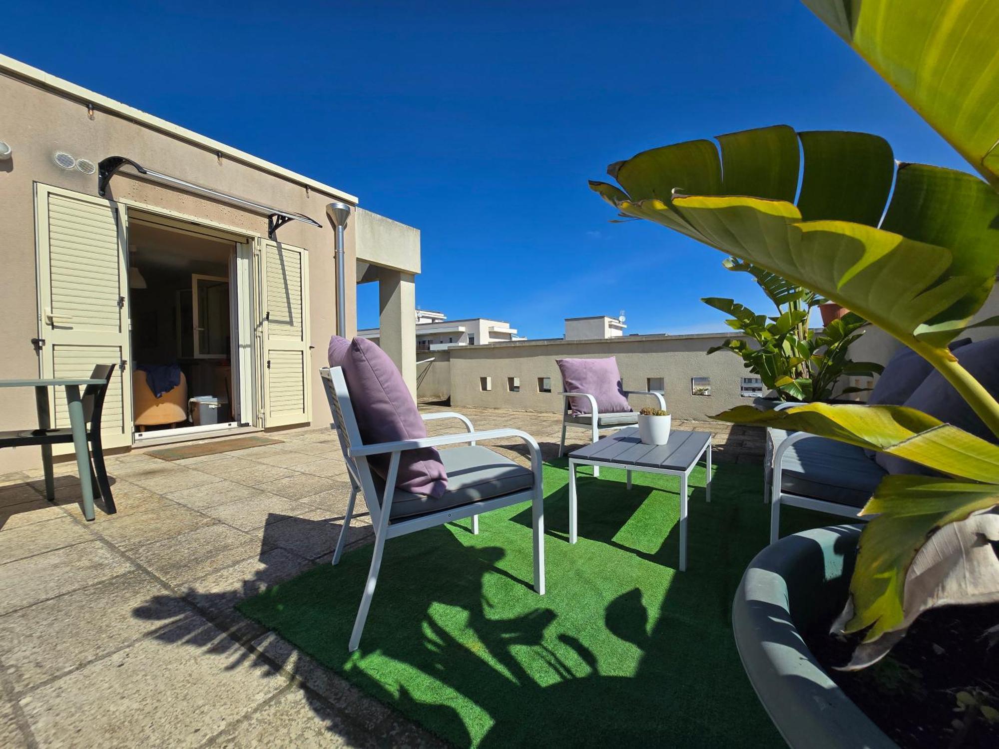 "Elle Home" Attico Panoramico Lecce Luaran gambar